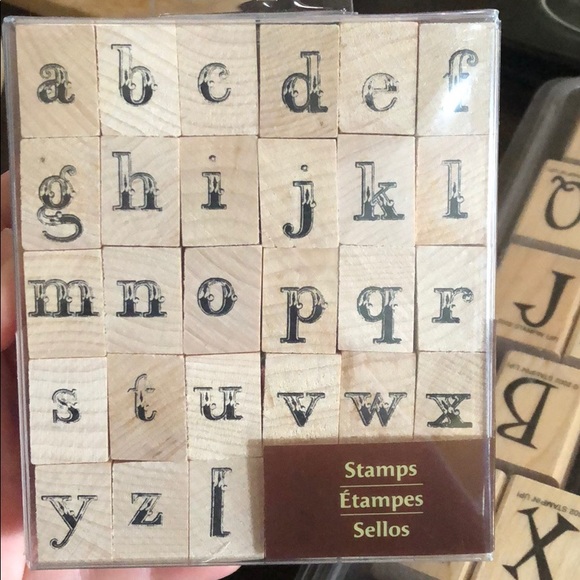 Stamps - Picture 2 of 11